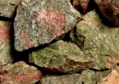 صفحه اصلی Unakite