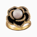 shoucka Camélia Noire Black Flower & Pearl Statement Ring