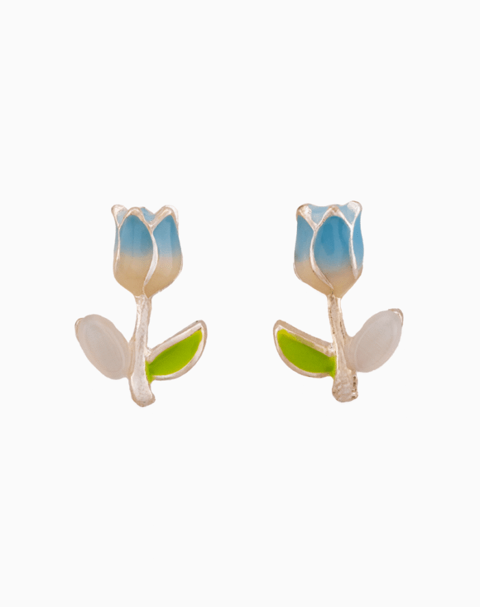 `Gradient Blue Tulip Stud Earrings
