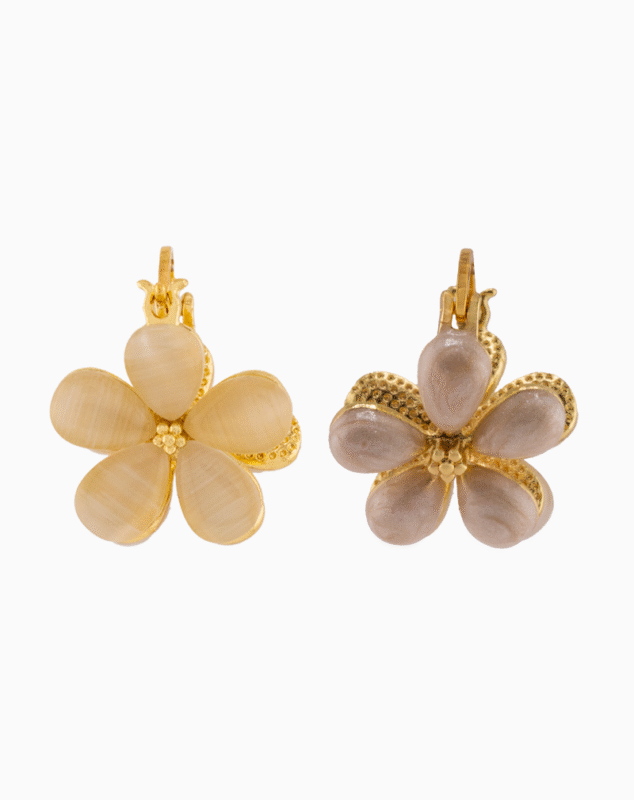 Shooka Women's Cream/Pink Cat's Eye Flower Earrings