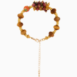 دستبند زنانه شوکا مدل چشم‌ببر و گارنت دست‌ساز