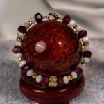 دستبند زنانه گارنت و صدف شوکا