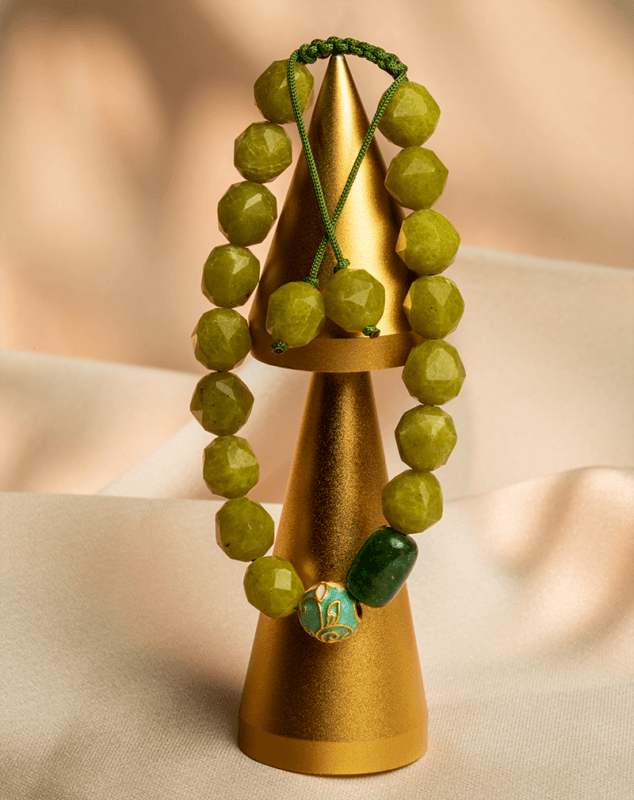 دستبند زنانه مهره‌ای سبز