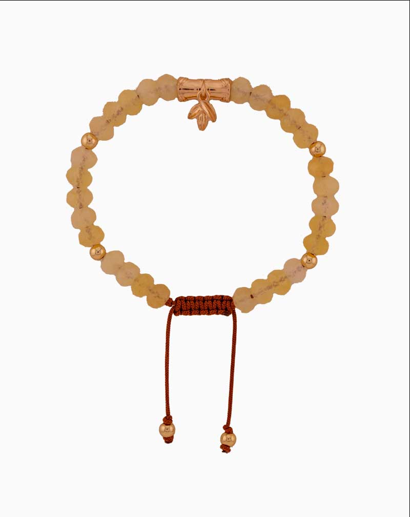 دستبند زنانه کوارتز کرم | طراحی ظریف و دستساز | شوکا دستبند زنانه کوارتز کرم | طراحی ظریف و دستساز | شوکا