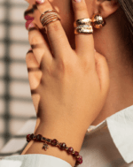 دستبند زنانه سنگ گارنت | طراحی ظریف و طلایی | شوکا