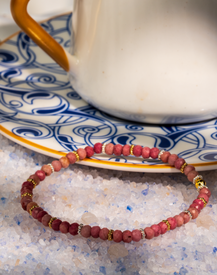 دستبند زنانه رودونیت صورتی