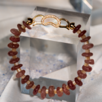 دستبند کوارتز توت فرنگی و صدف