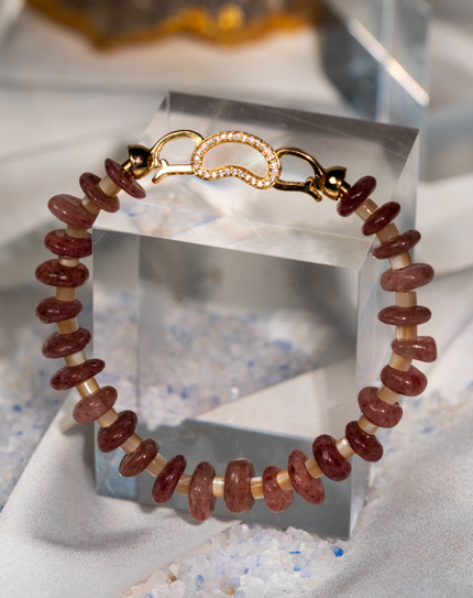 دستبند کوارتز توت فرنگی و صدف