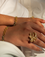 دستبند زنانه شوکا مدل سنگ دالماتین و قلب طلایی