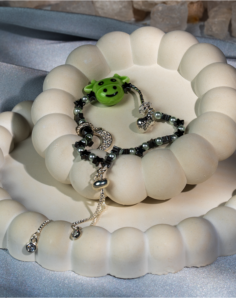 دستبند بچگانه شوکا مدل ستاره لبخند با حدید و مروارید مصنوعی 4 دستبند بچگانه شوکا مدل ستاره لبخند با حدید و مروارید مصنوعی 4