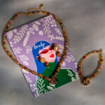 ست سیترین طبیعی شوکا با ترکیب سنگ سیترین طلایی و مهره‌های رنگارنگ، زیورآلاتی شاد و خاص شامل گردنبند، دستبند و گوشواره مناسب استایل‌های متفاوت.